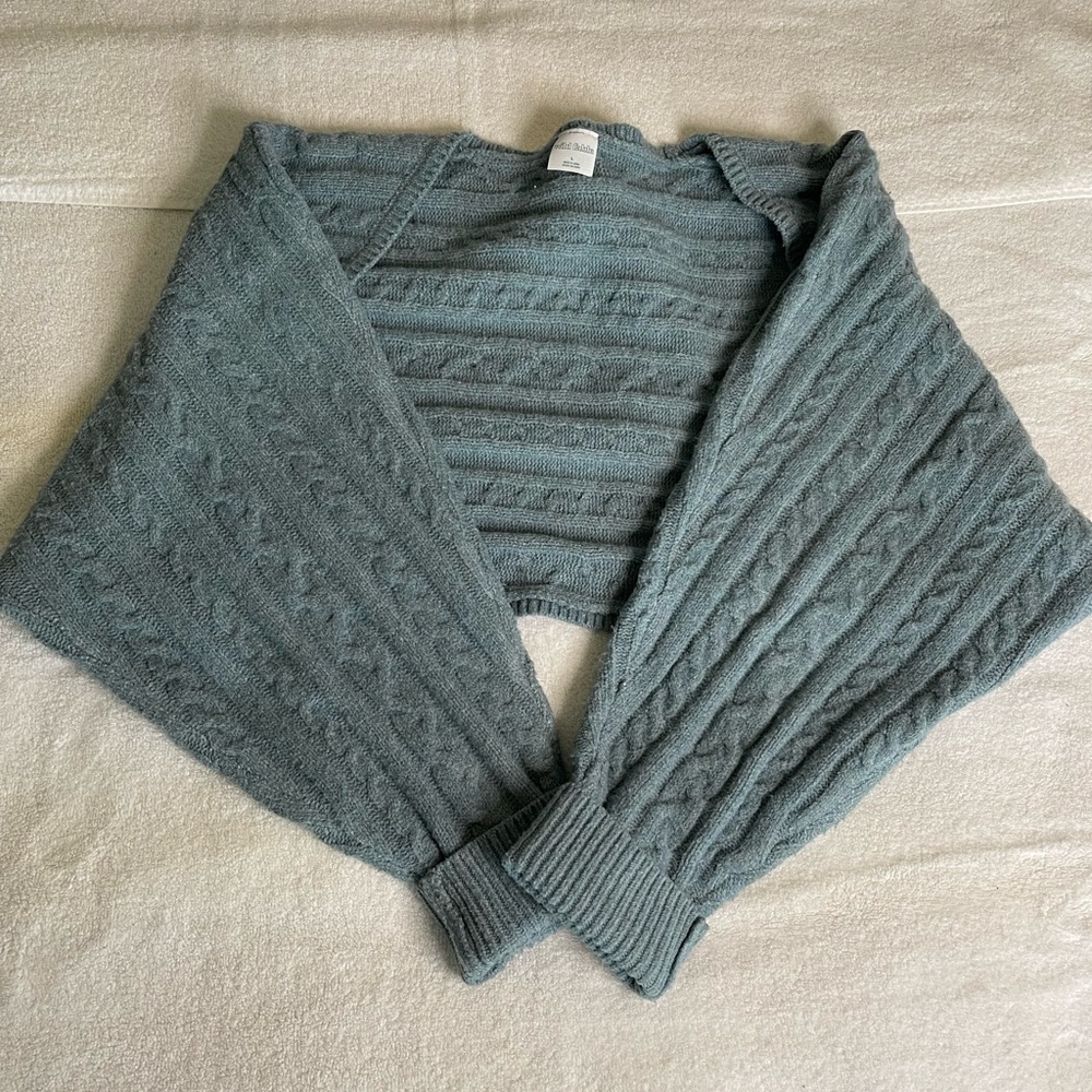 Cozy Cable Knit Sweater in Blue